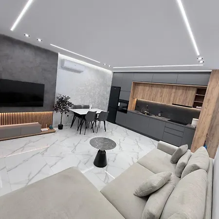Nalta Luxury *